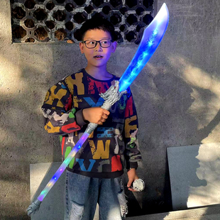 发光宝剑大刀闪光音乐剑新款拆装两用二合一关公刀屠龙刀玩具男女