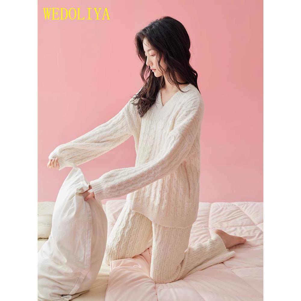 WEDOLIYA新款睡衣女秋冬季加厚保暖半边绒家居服简约珊瑚绒套装