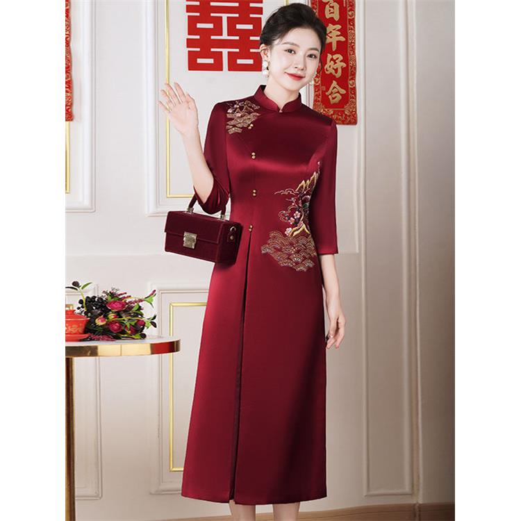 重磅高端醋酸旗袍喜婆婆妈妈夏改良妈妈装结婚鞋新娘礼服酒红