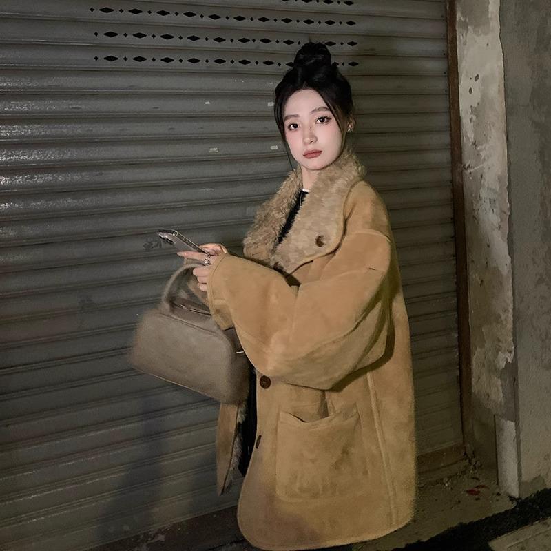LILY MOST皮毛一体羊羔毛外套女冬新款加厚机车服宽松显瘦两面穿