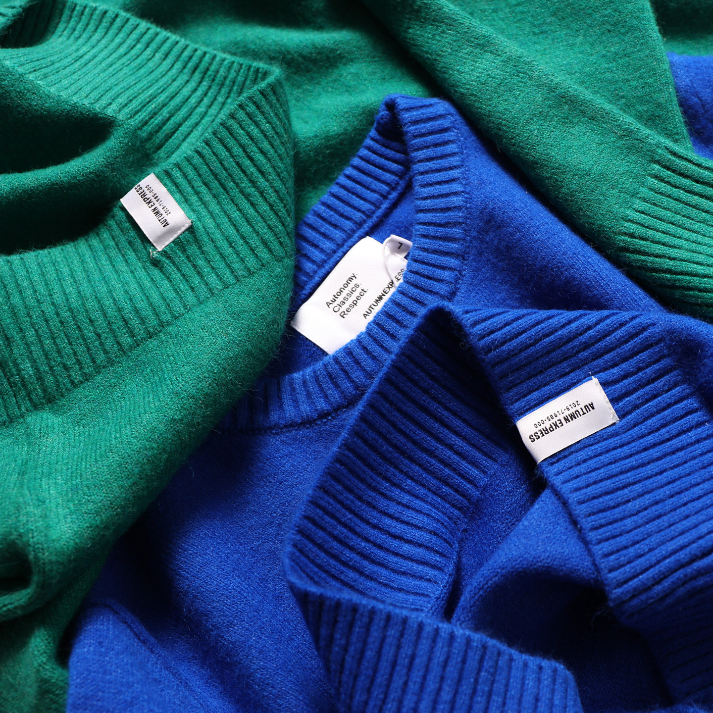 日系复古文艺秋冬男女圆领纯色针织衫舒适软糯休闲套头长袖毛衣