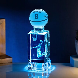 实用篮球球星库里科比纪念品初中高中男生生日礼物发光小夜灯摆件
