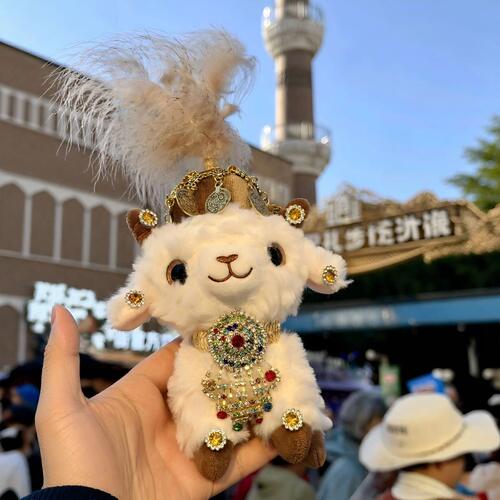 新疆旅游小羊纪念品民族特色帽子可爱小羊文创毛绒玩具