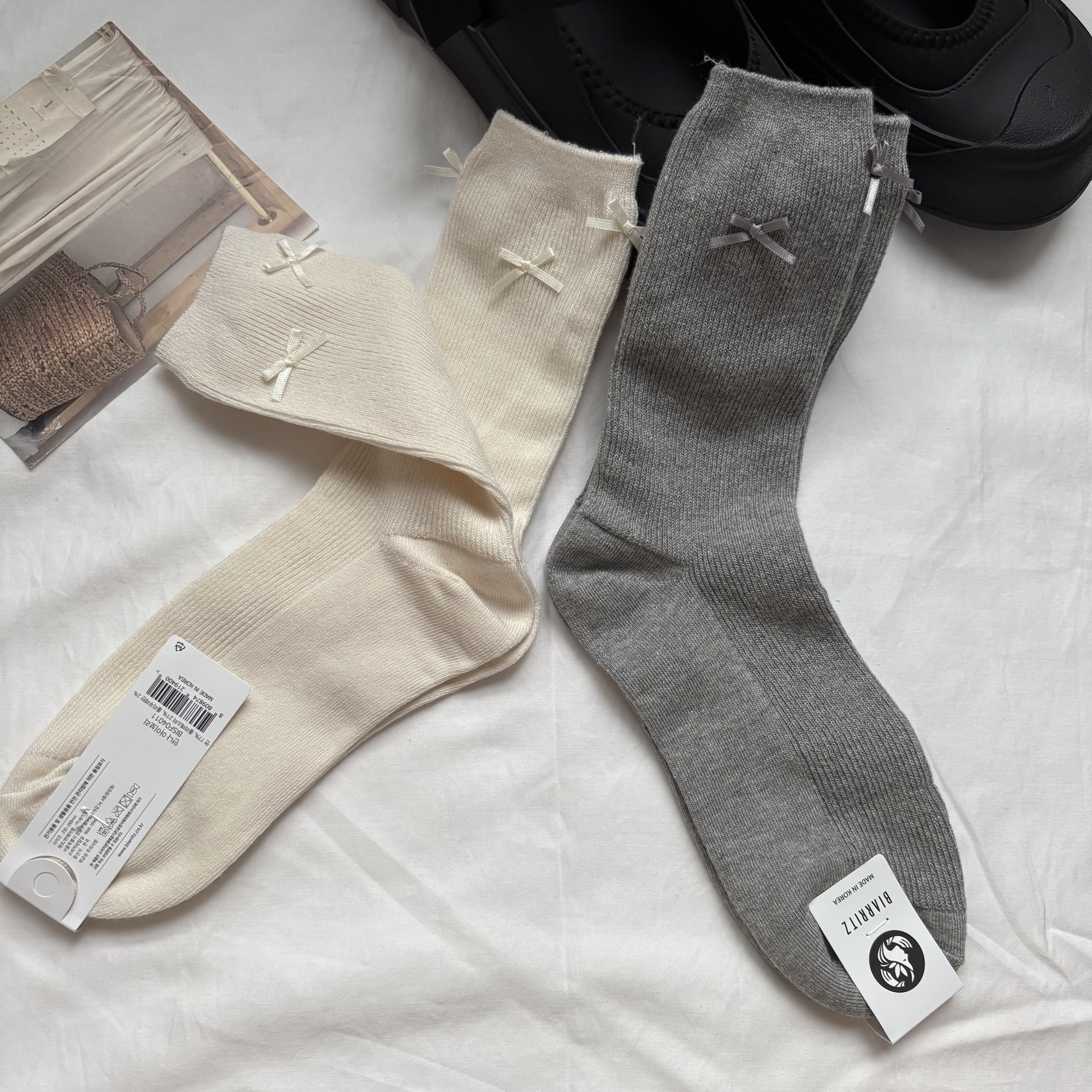 韩国东大门BIARRITZ秋冬纯色蝴蝶结中筒袜柔软细腻棉质甜美少女袜