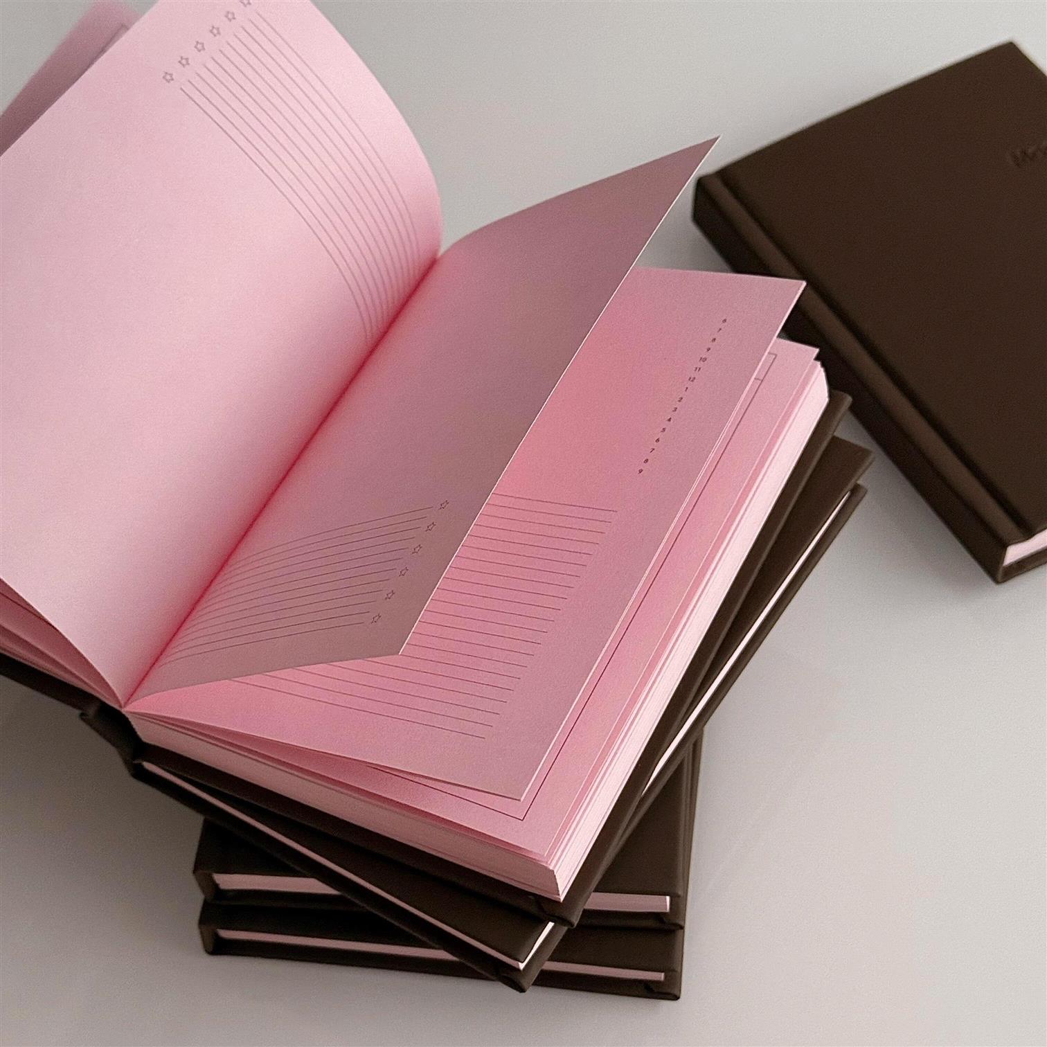 粉色硬壳笔记本简约复古记事本
