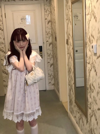 甜玫瑰rosecandy·bella·古着感碎花飞袖娃娃裙