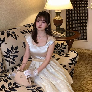 甜玫瑰rosecandy·公主大人日系复古公主感拼接雕花连衣裙