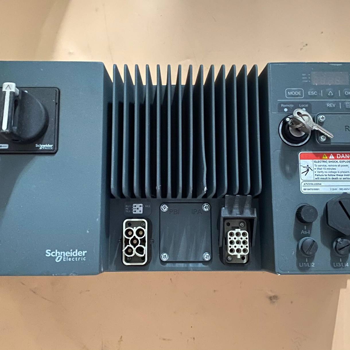 询价购-ATV310LU22N4拆机 功能包好不包邮