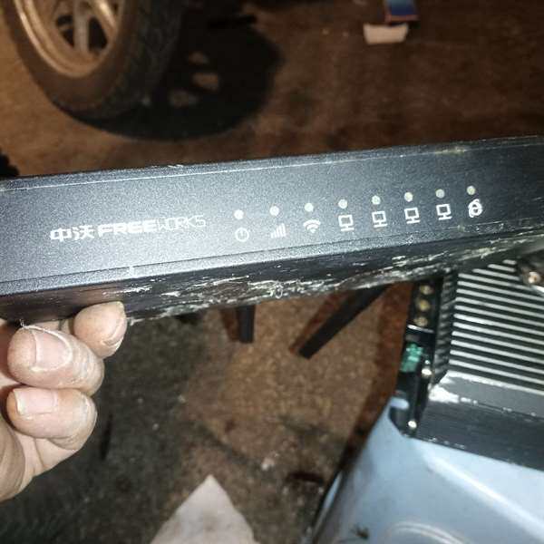 询价购-中沃fw60 clm920 4g路由器，功能正常，售