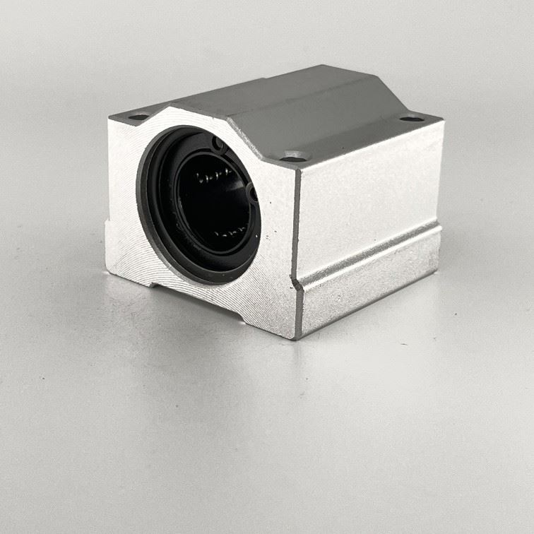 直线轴承 箱式滑块 SC8 10 12 SC16 SC20 SC25 SC30 40 50UU轴套