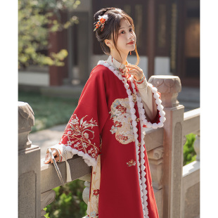 云藏月绣繁花似锦 圆领对襟马面裙汉服女春秋 原创明制立领短衫