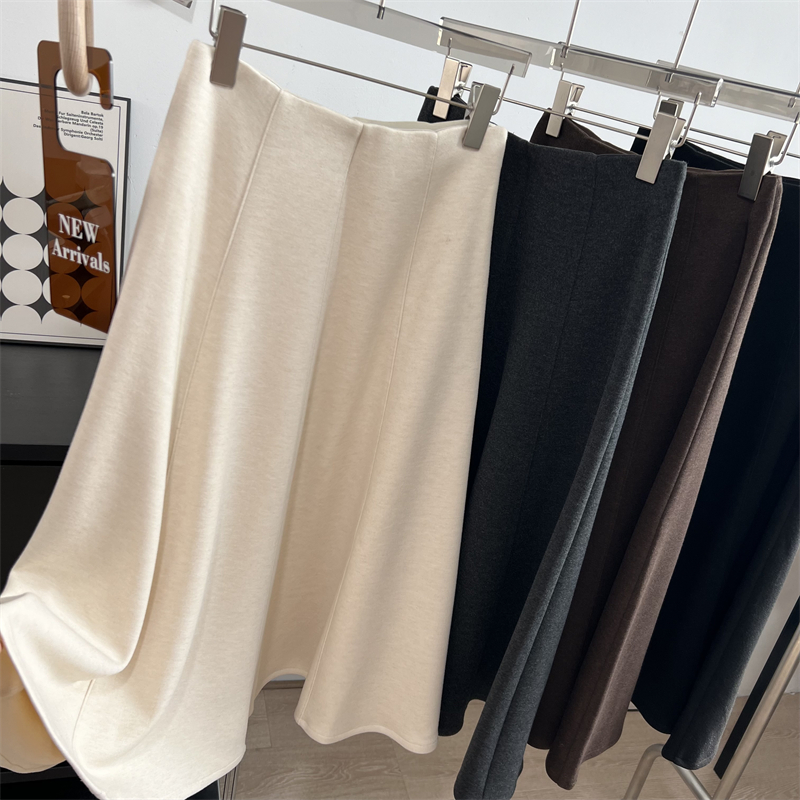 毛呢半身裙A字裙女秋冬