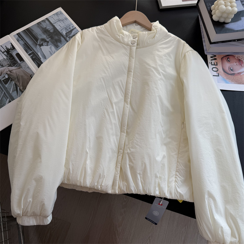 新型新雪丽保温棉短款轻薄棉服