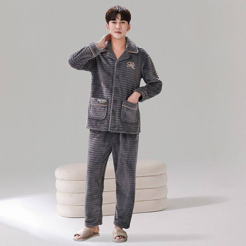 新款睡衣男冬季加厚加绒男款珊瑚绒保暖男士法兰绒大码家居服