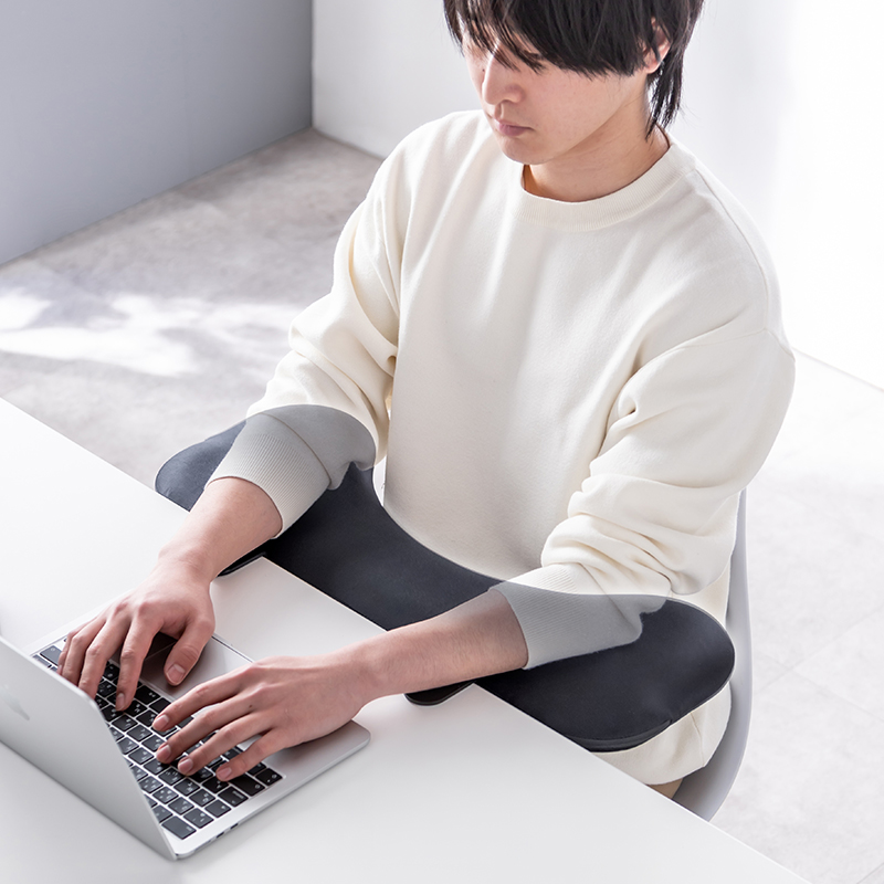 日本Sanwa人体工学手臂架免打孔