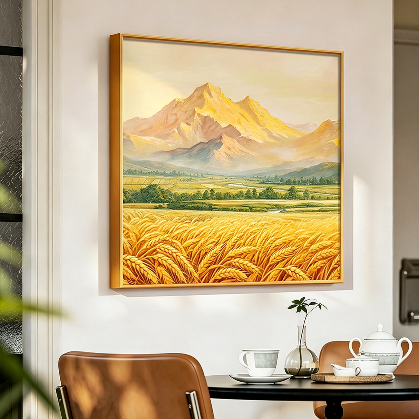餐厅背靠金山风景装饰画