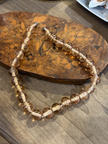 中古默认微瑕不退不换  香槟色琉璃项链 意大利