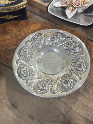 中古默认微瑕不退不换  立体浮雕花花银盘 意大利