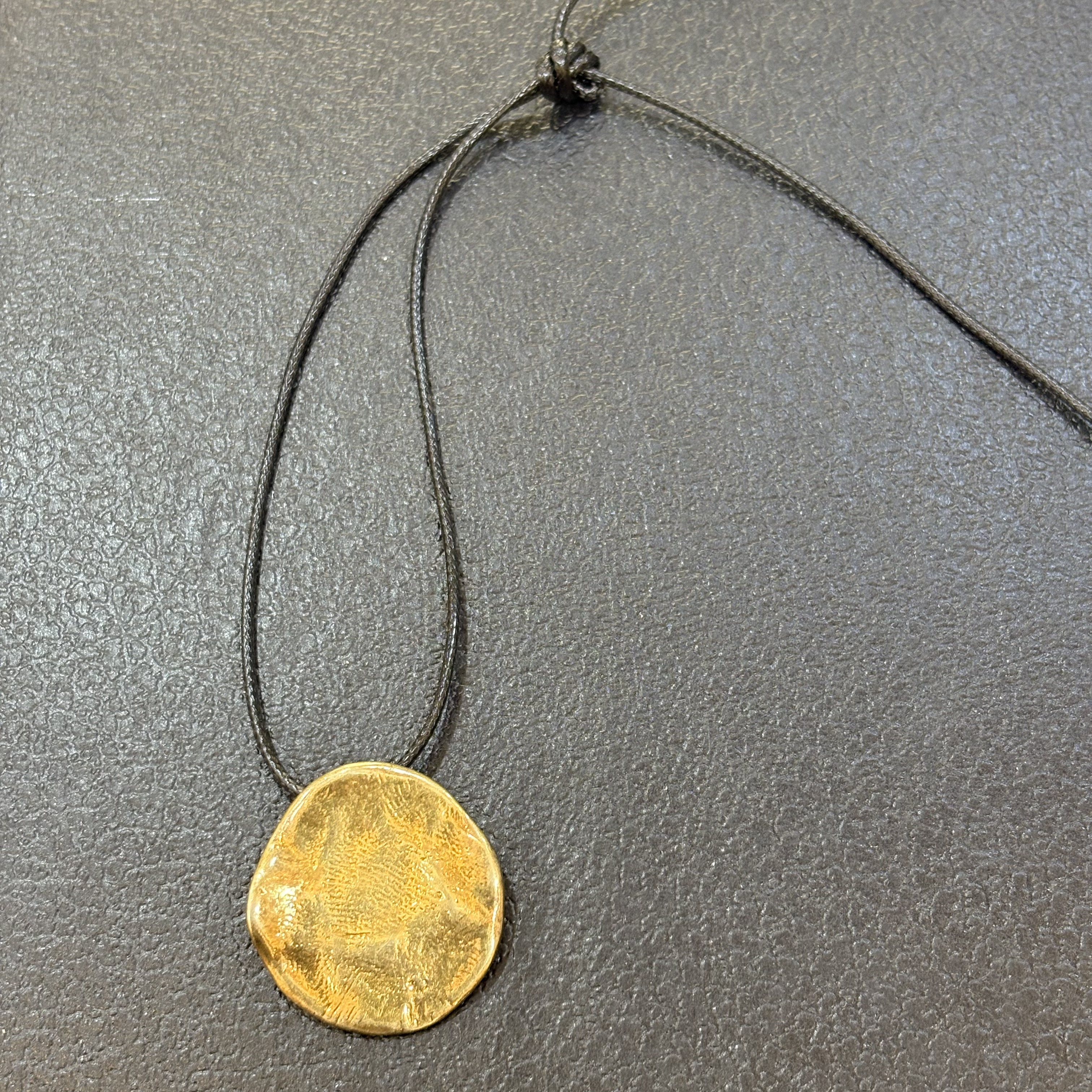 中古默认微瑕不退不换 法产 cecile jeanne 指纹金币吊坠