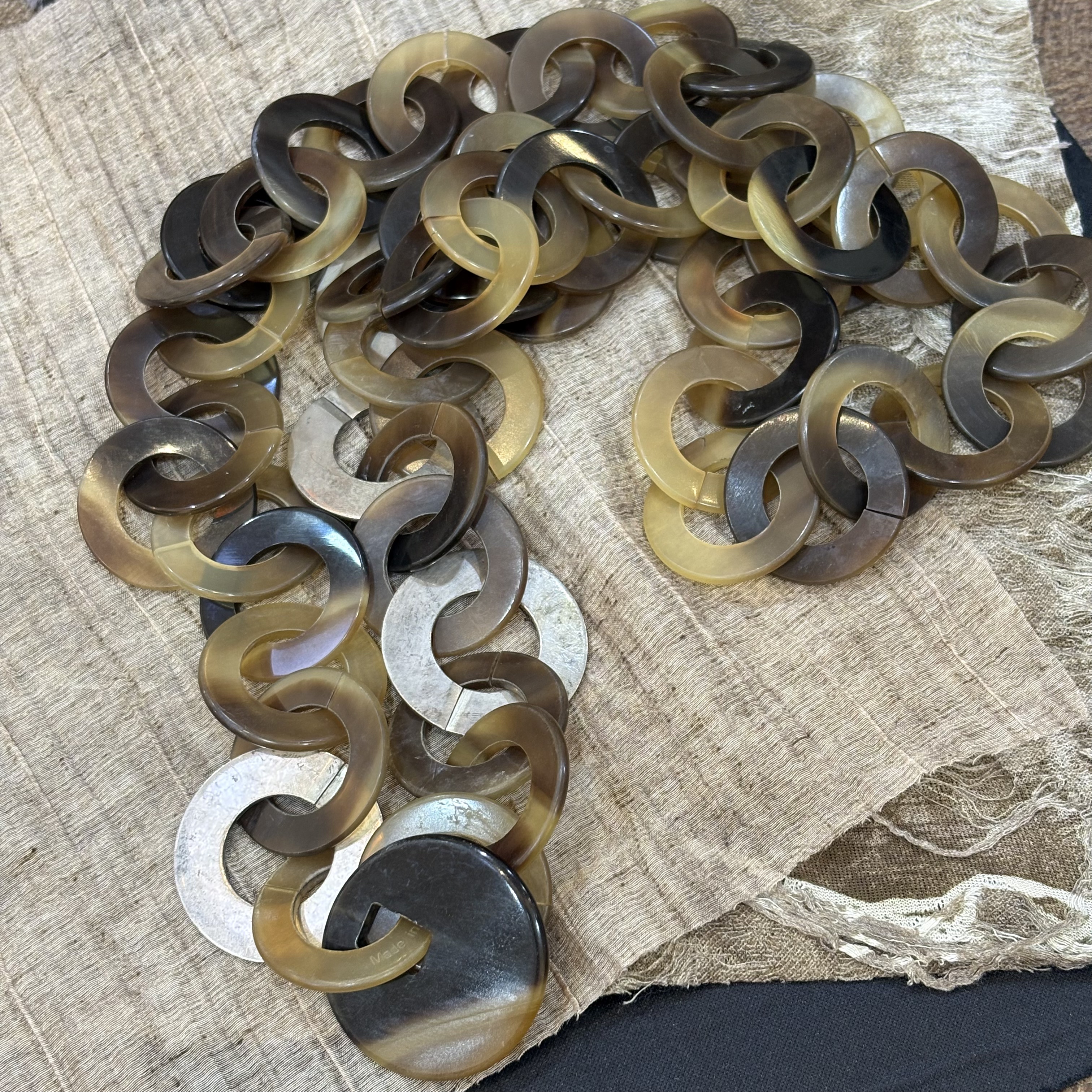 中古默认微瑕不退换 aimashi牛角项链