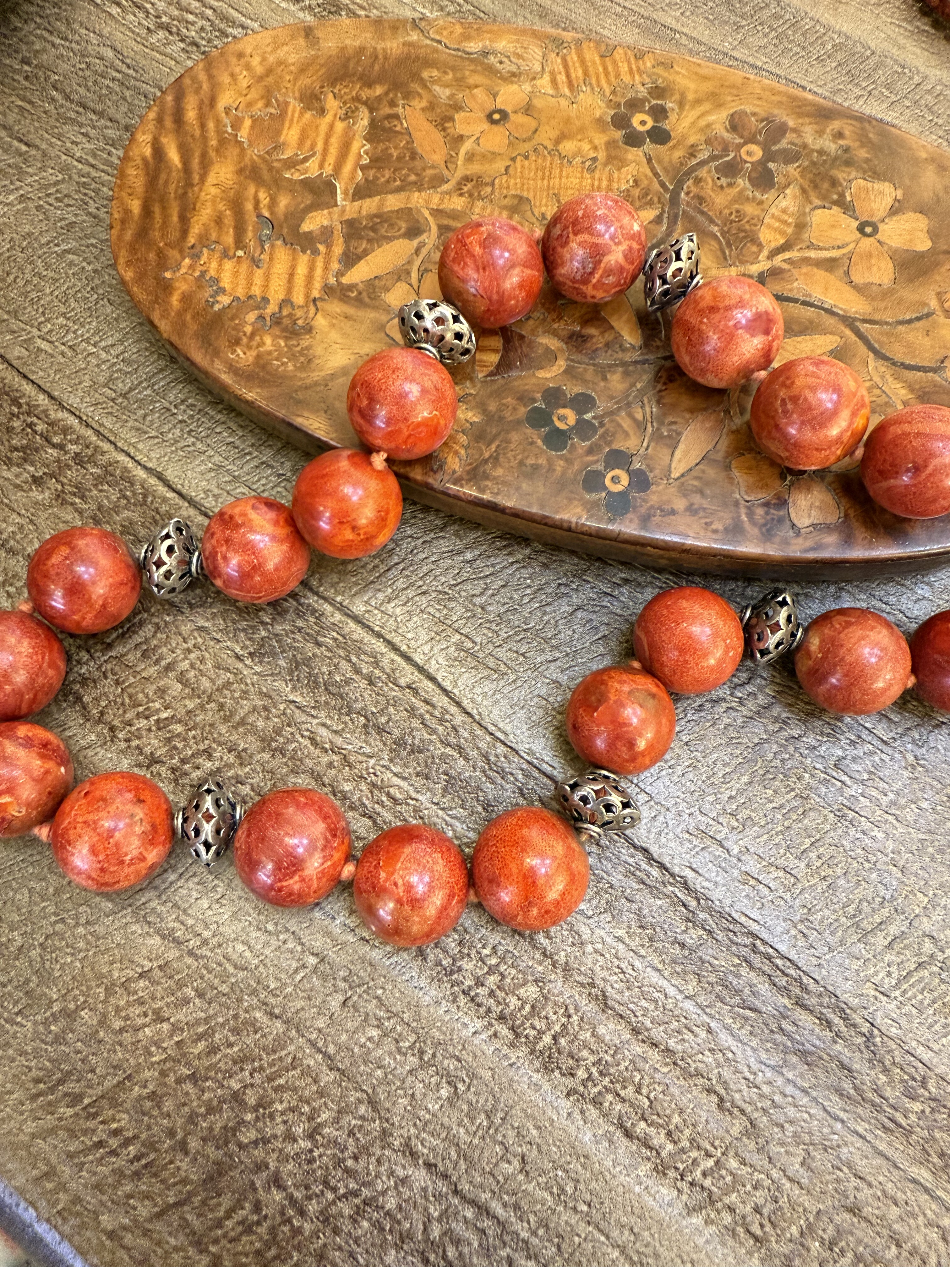 中古默认微瑕不退不换  有机材料正圆银珠项链 意大利