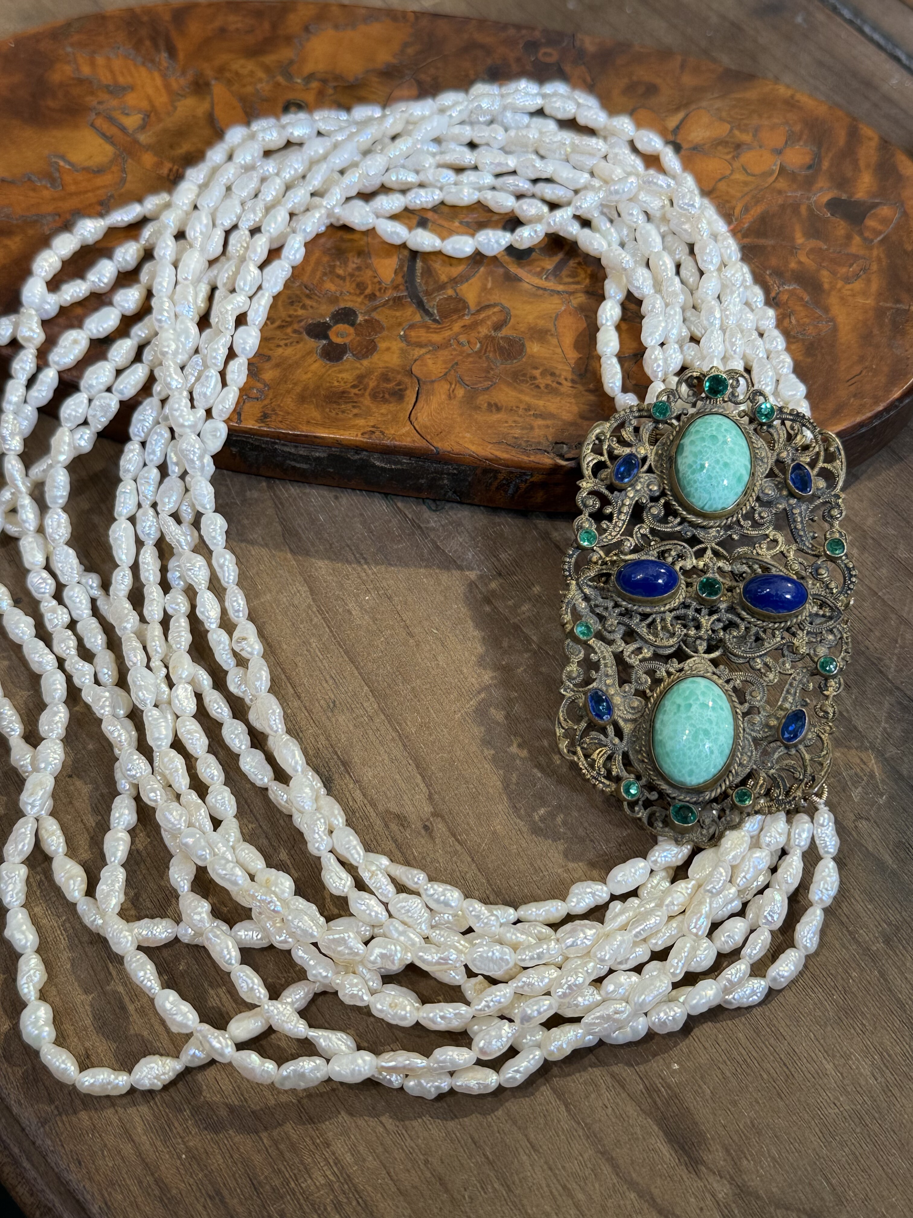中古默认微瑕不退不换   老铜扣珍珠多层项链