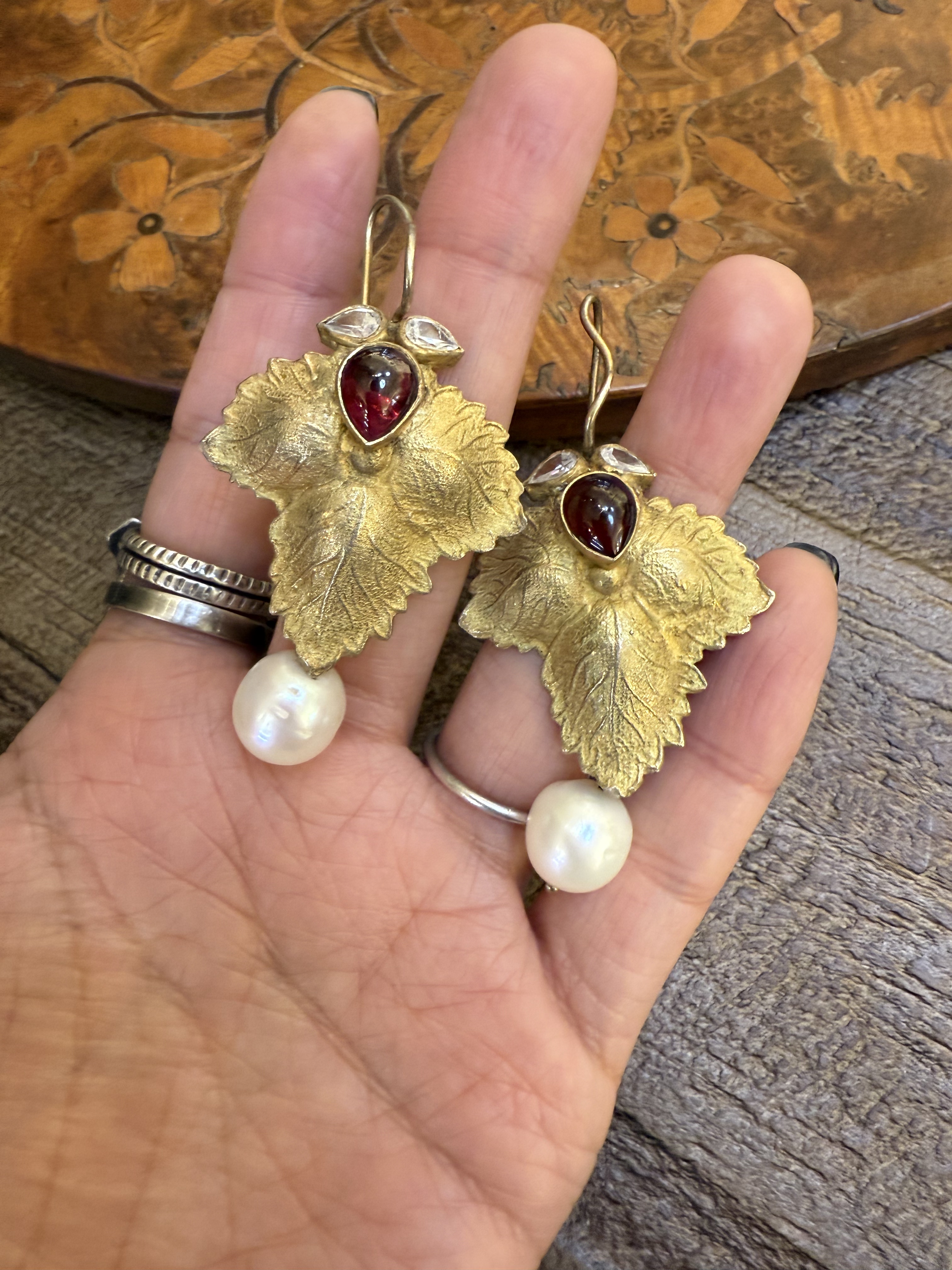 中古默认微瑕不退不换  品质天然珍珠石榴石水晶银耳环 意大利