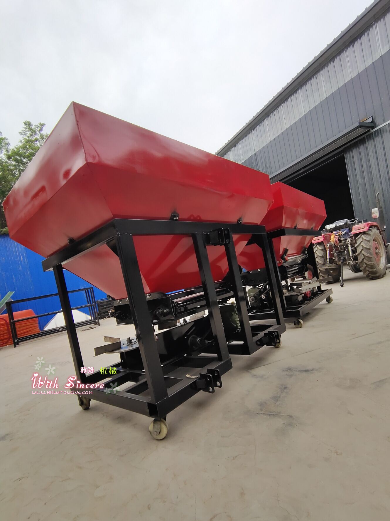 农业机械牛羊粪撒粪车 颗粒肥复合肥撒肥机 化肥有机肥撒粪机