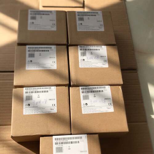 可维修西门子EM DR08，200smart扩展模块，6ES7 2议价