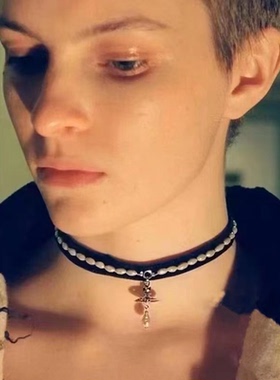 西太后同款丝绒手工珍珠土星飞碟吊坠项链轻奢气质choker锁骨链女