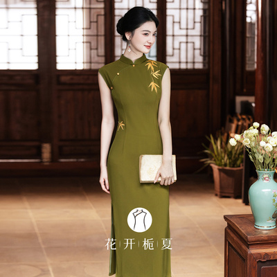 绿色复古新中式无袖旗袍