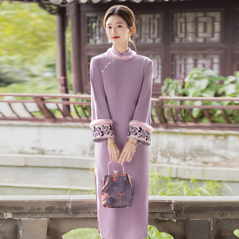 新中式复古少女日常紫色长袖旗袍