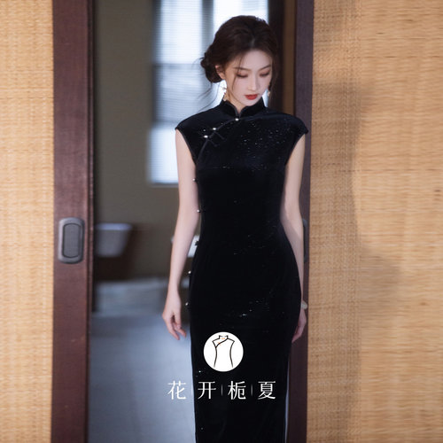 新中式改良黑色丝绒旗袍