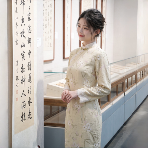 新中式绝美气质少女黄色旗袍