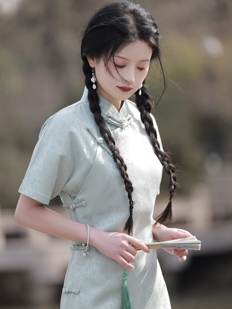 《碧水瑶》全开襟无省古法平裁长款清云锦少女2026复古立领绿色