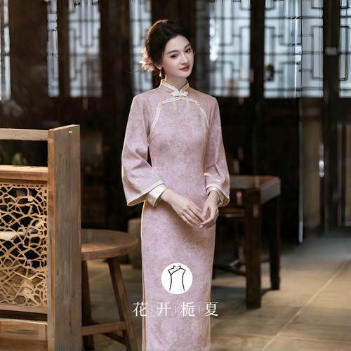 新中式绝美气质粉色旗袍订婚礼服