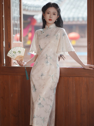 花开栀夏温婉气质倒大袖旗袍2025夏季新中式年轻款少女绝美连衣裙