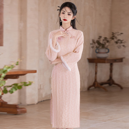 新中式改良粉色旗袍年轻款少女