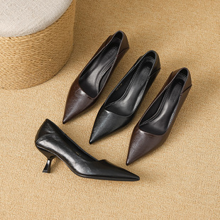 106-2细跟2025新款软皮尖头软底复古皮鞋单鞋高跟鞋女高级感防滑