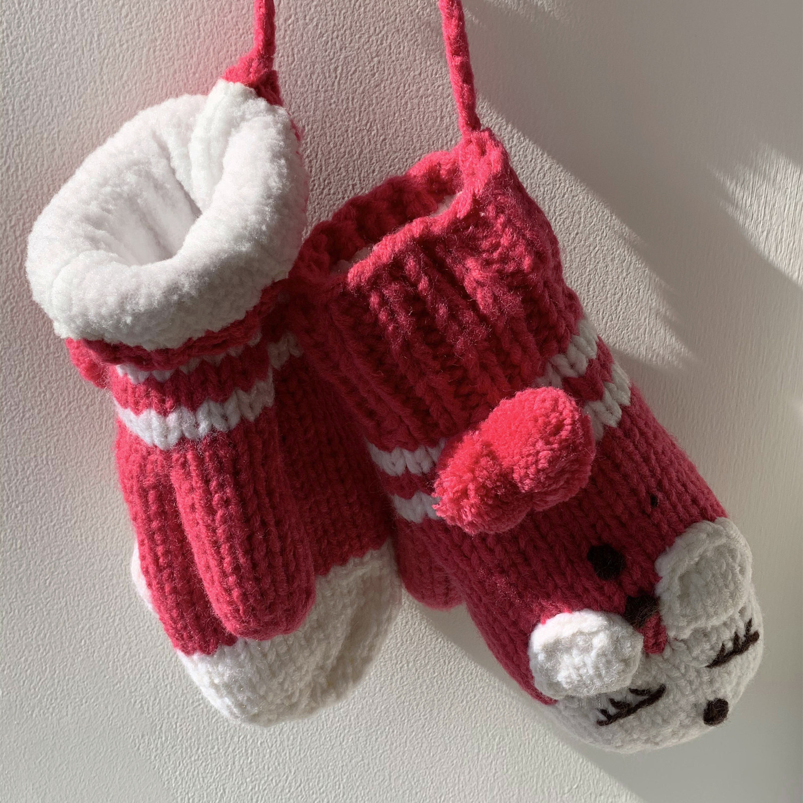 可爱拼色球球秋冬季加绒骑行保暖挂脖全指粉色女生毛线针织手套