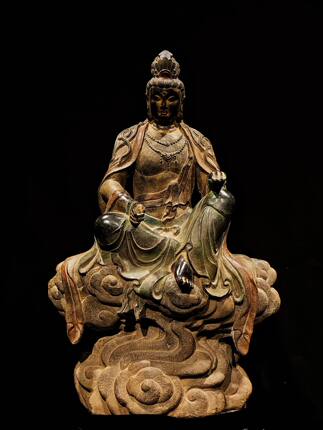 唐、青石彩绘观音 ​长宽高 45--28--70cm