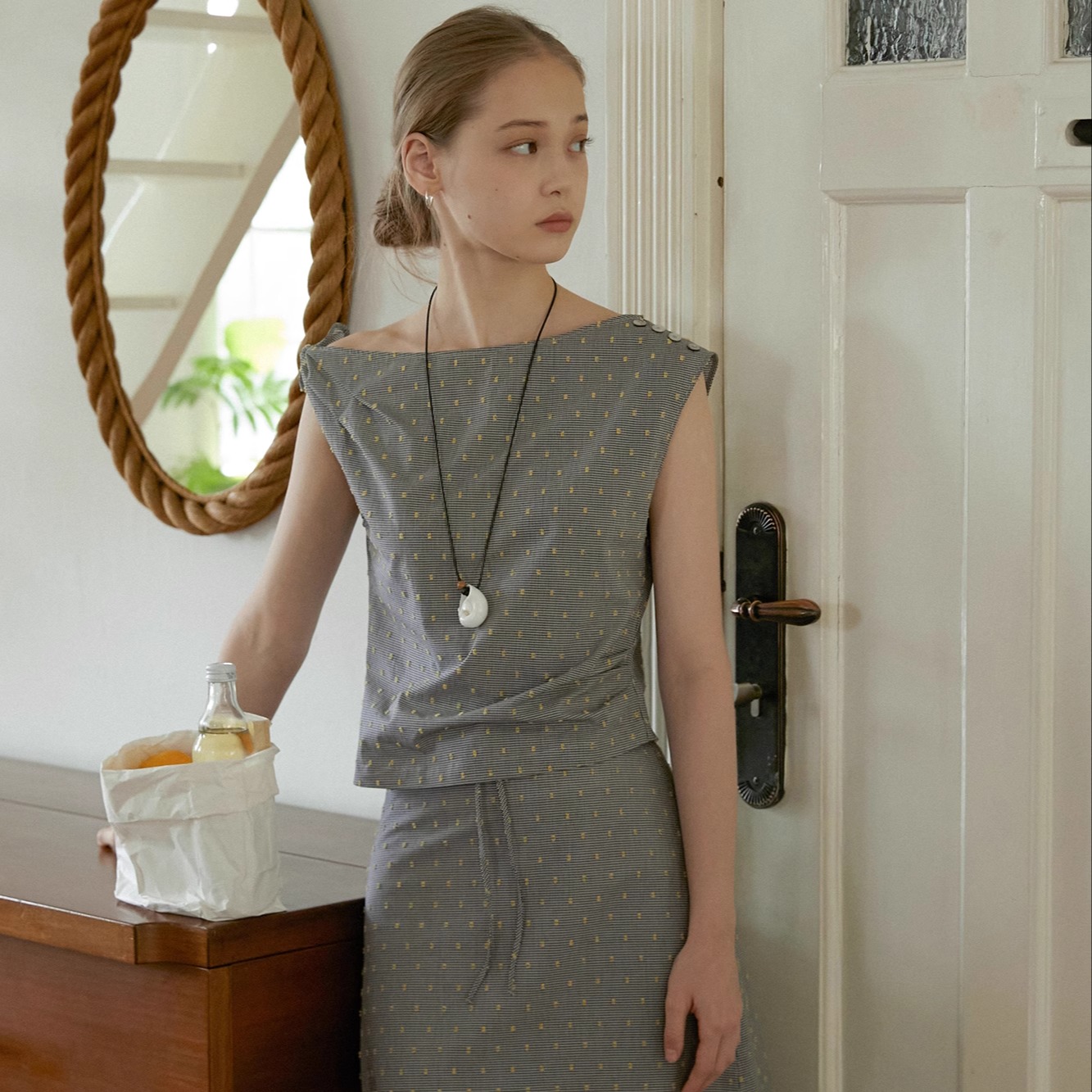 打结一字斜肩两穿背心吊带