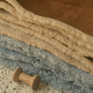 咖啡复古蓝羊羔绒复合重磅麂皮绒 外套大衣长裙阔腿裤沙发巾面料