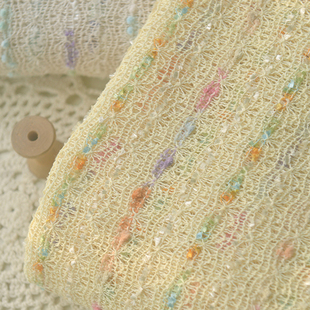 淡米黄乳白编织镂空彩条纹布料 仿毛线围巾开罩衫袋子手工diy面料