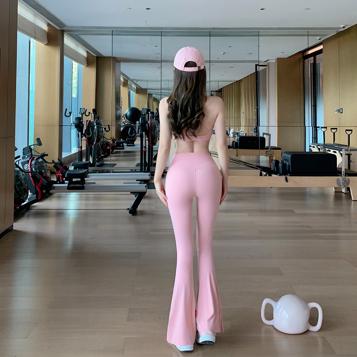 Byu run 新款一片式粉色微喇叭瑜伽裤女外穿高腰蜜桃臀运动健身裤,运动服/休闲服装,运动长裤,淘宝优惠券,粉丝福利购,淘宝优惠卷