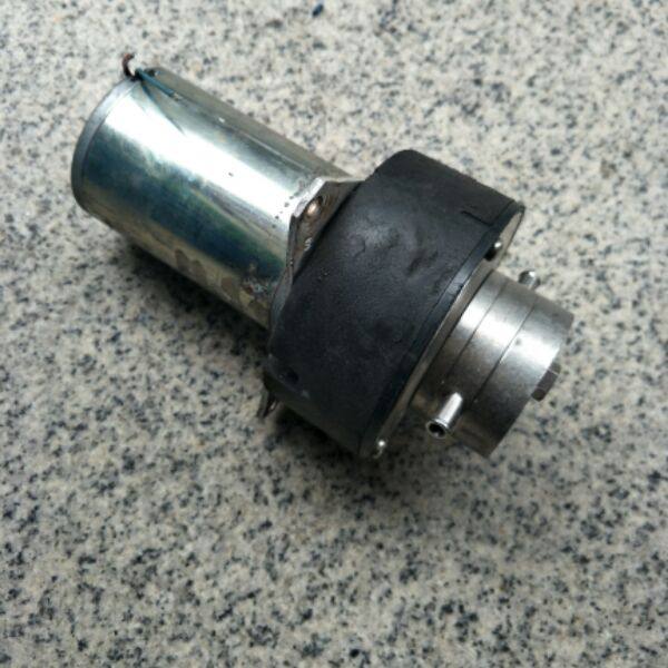 二手费森尤斯血液透析血透机4008b磁力齿轮泵除气泵流量泵 询价