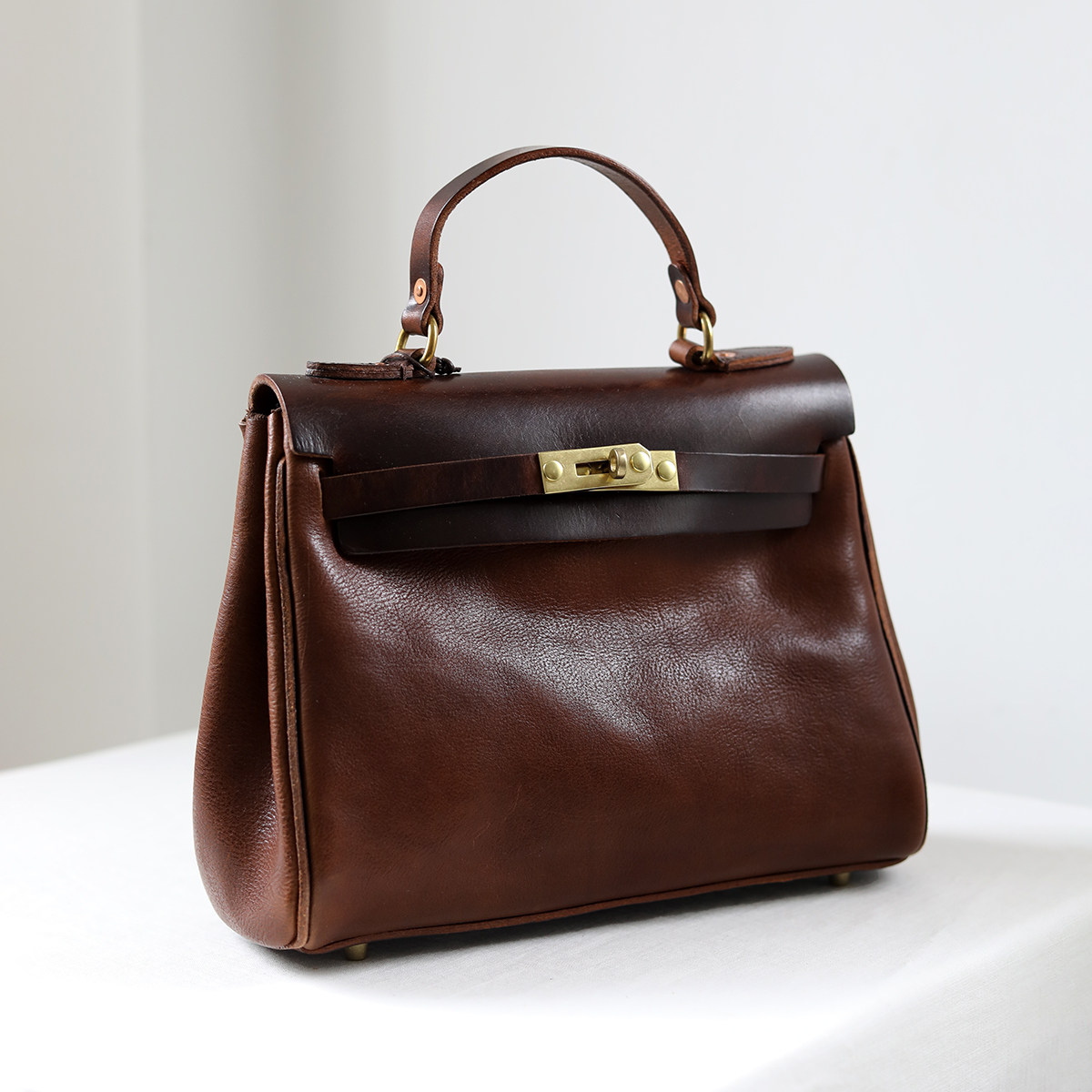 荣轻复古美式粗犷手工中号凯莉包意大利厚植鞣牛皮手提包斜挎女包,箱包皮具/热销女包/男包,通用款女包,淘宝优惠券,粉丝福利购,淘宝优惠卷