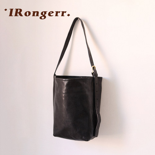 IRongerr植鞣牛皮大容量水桶女包
