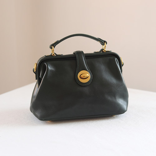 IRongerr荣家小众纯色牛皮医生包