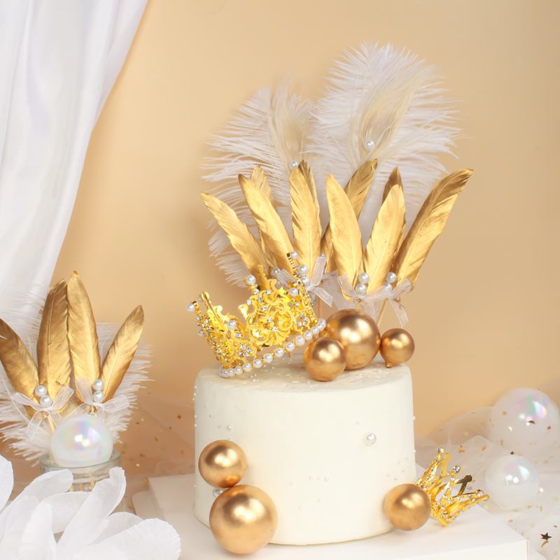 唯美蝴蝶结珍珠金色创意蛋糕装饰